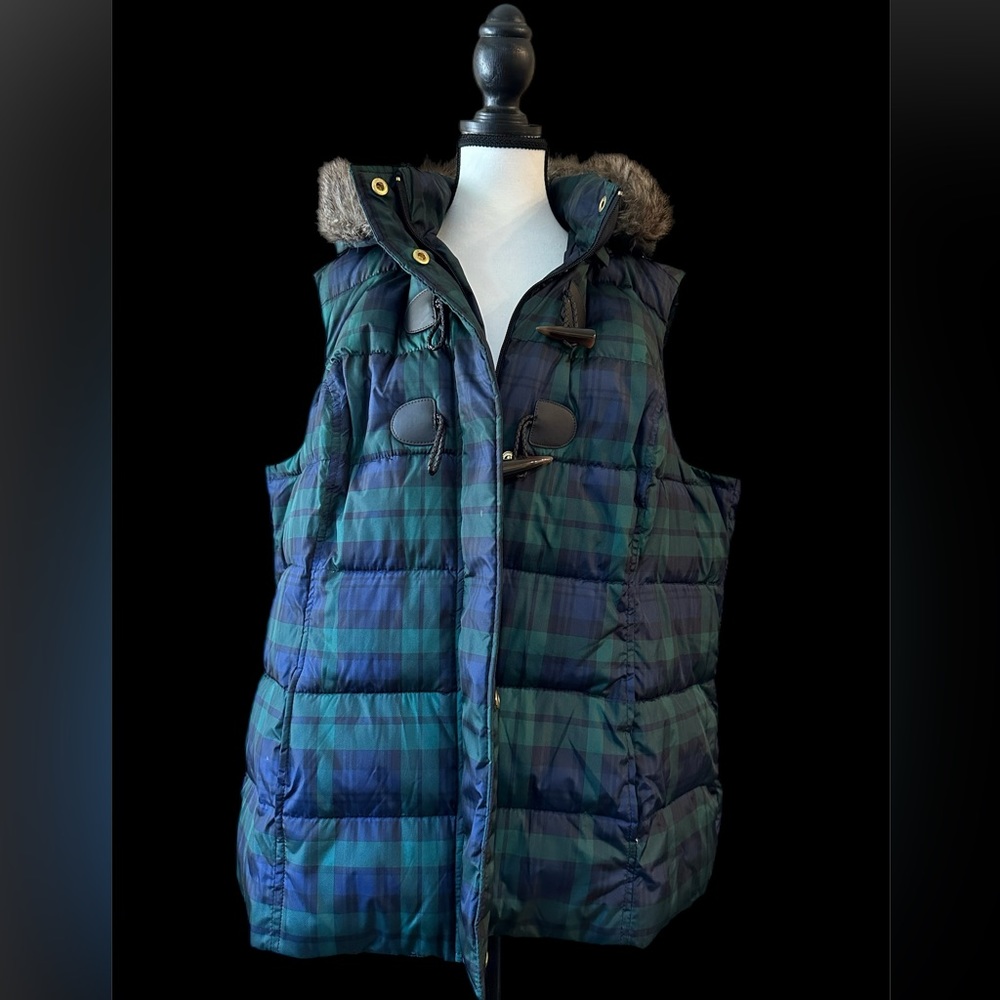 Charter Club Vest